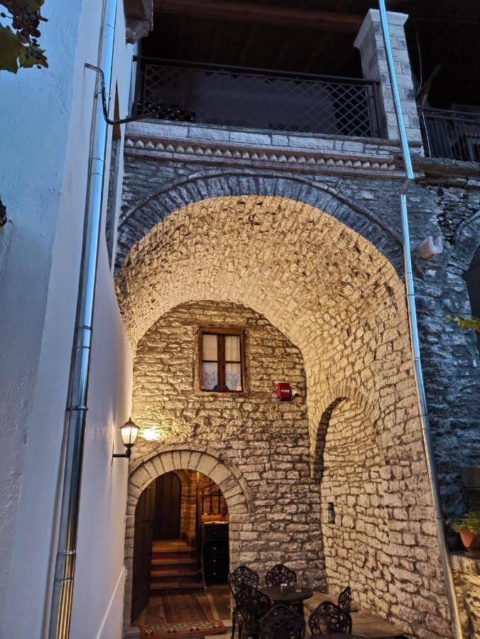 Boutique Hotel Praga Gjirokastër Exterior foto