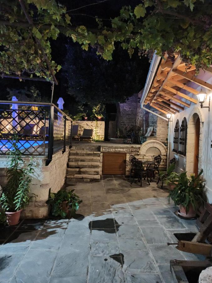Boutique Hotel Praga Gjirokastër Exterior foto