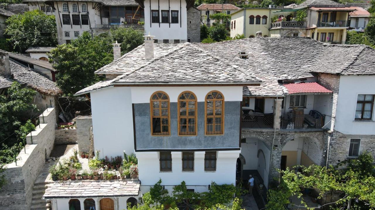 Boutique Hotel Praga Gjirokastër Exterior foto