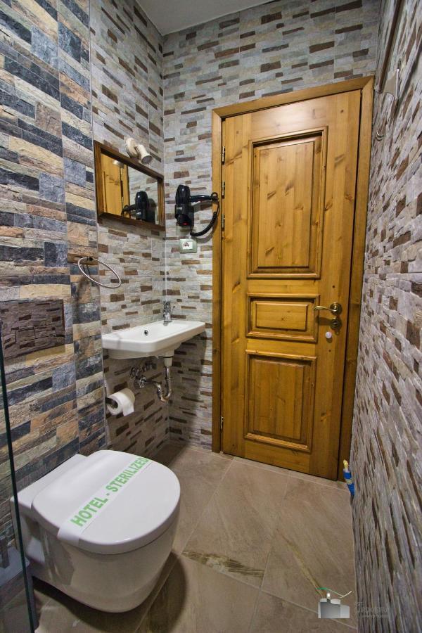 Boutique Hotel Praga Gjirokastër Exterior foto