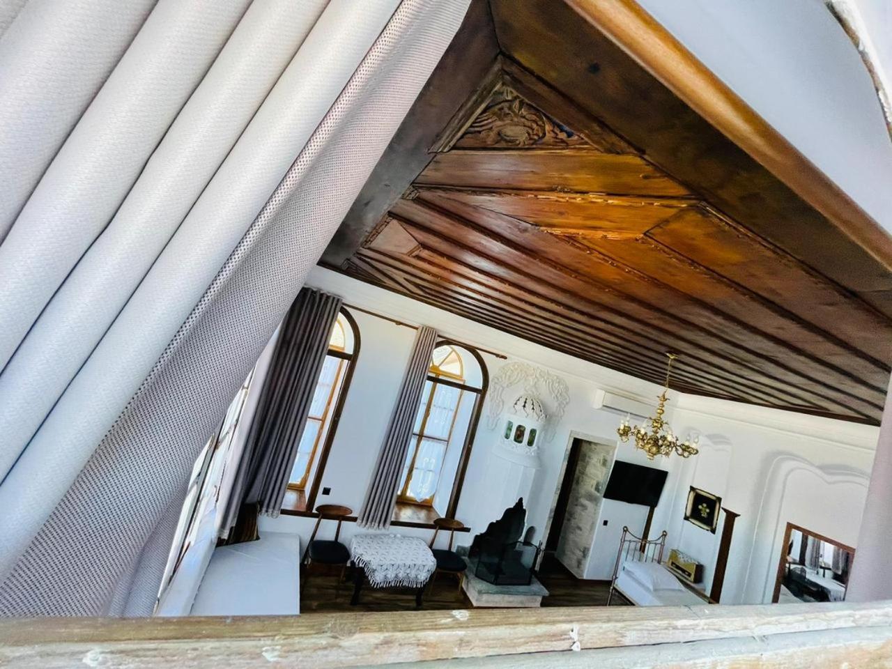 Boutique Hotel Praga Gjirokastër Habitación foto